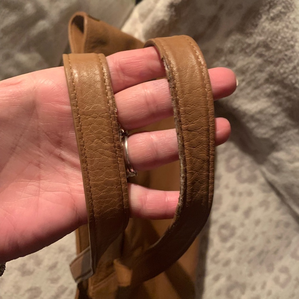 Tory Burch Meyer Tote - Picture 5 of 16